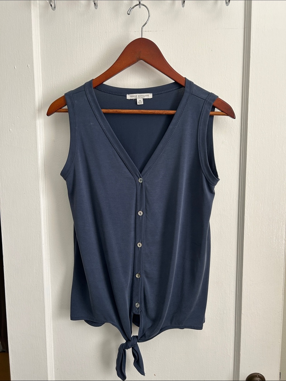Green Envelope Navy V-Neck Button-Front Sleeveless Tank with Front Tie